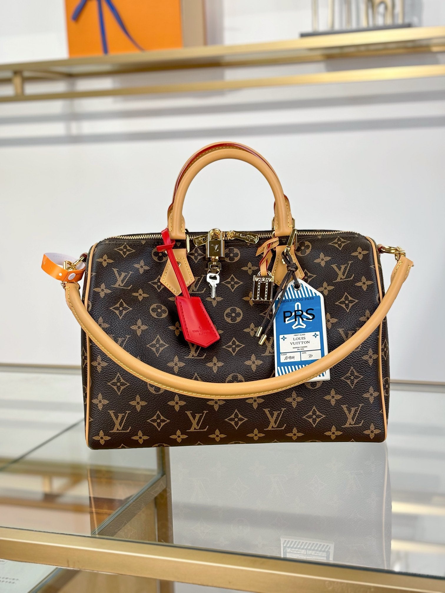Classy LV Unisex Everyday Bag – AAA+ Master Quality