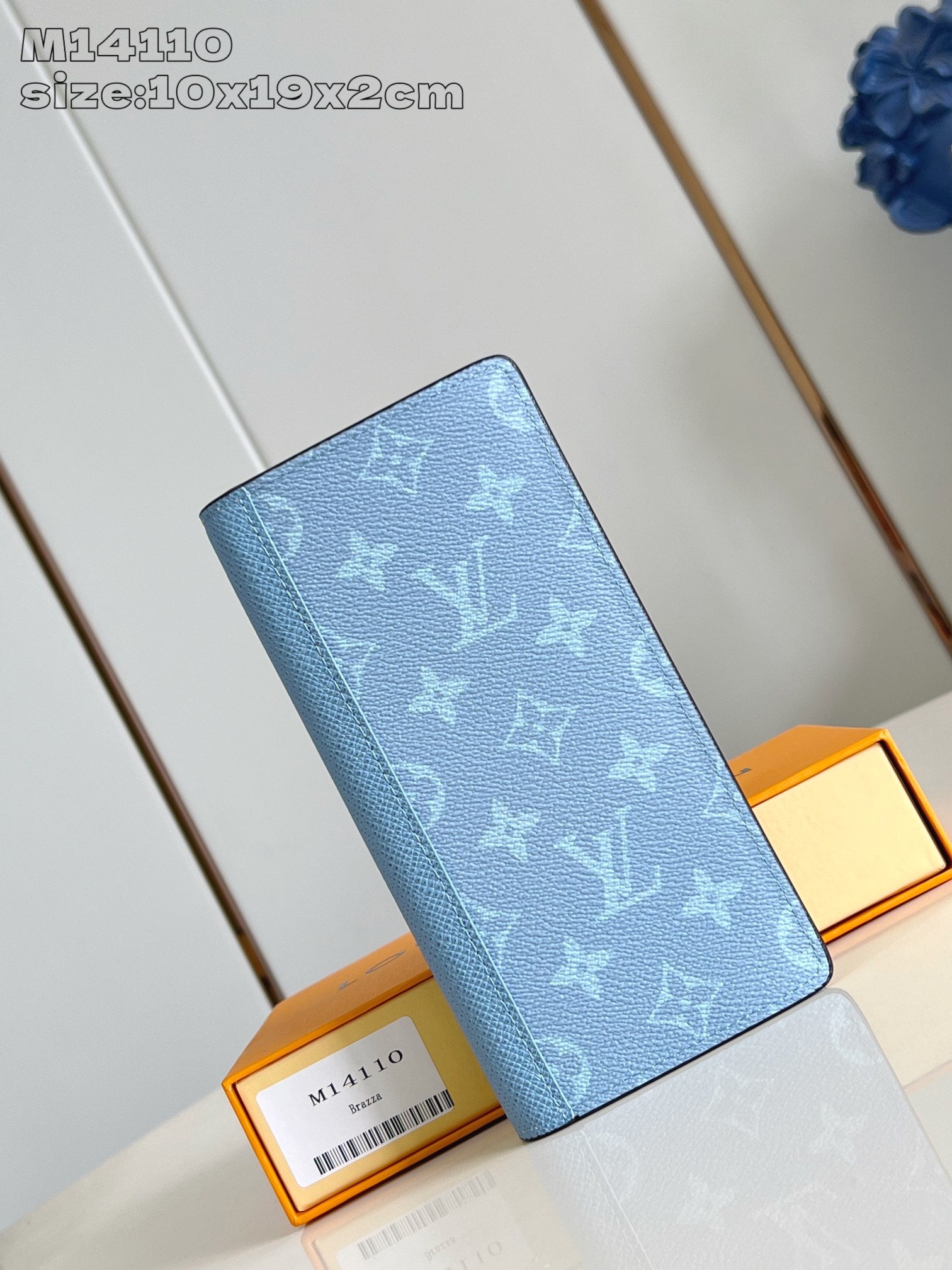 LV Unisex Bag for Daily Use