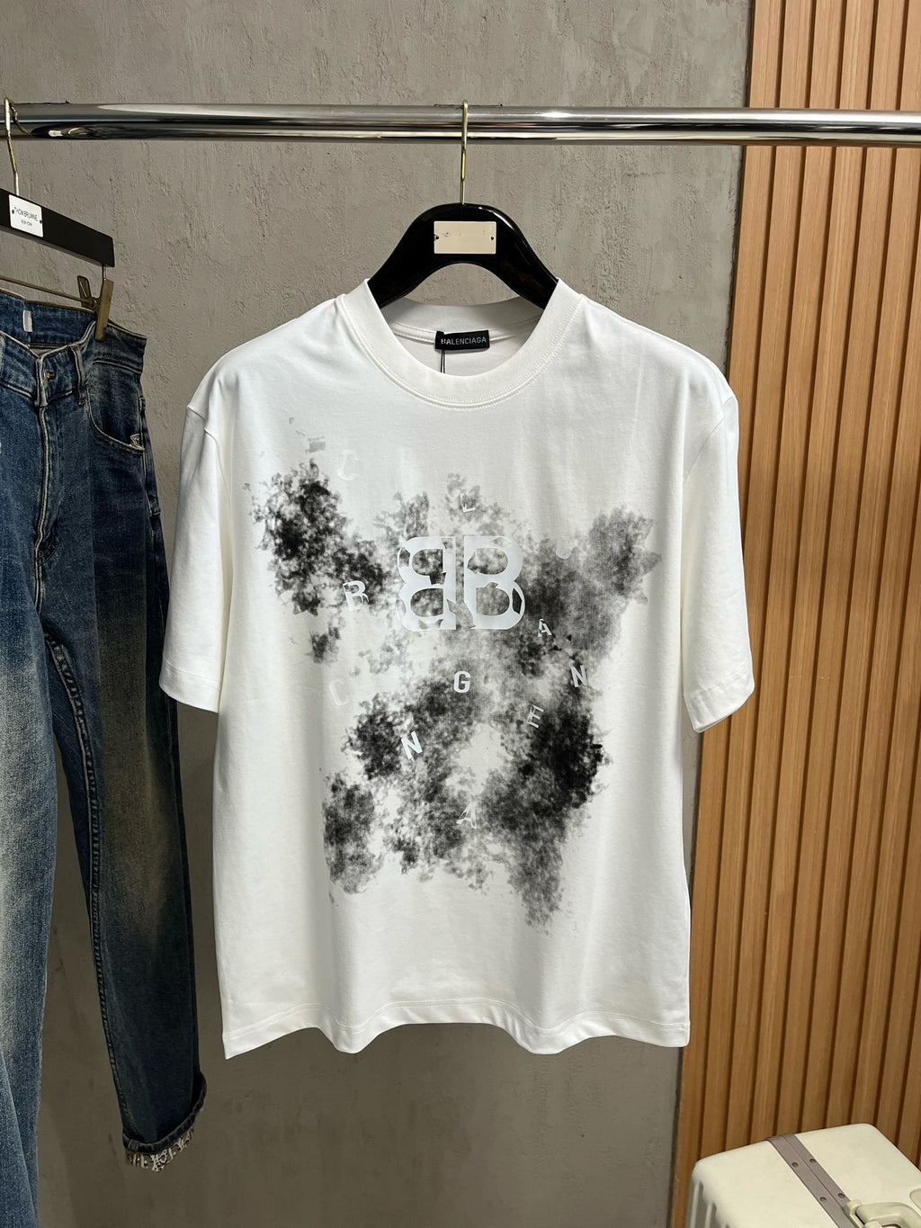 Balenciaga Classic Unisex Shirt – Premium Finish