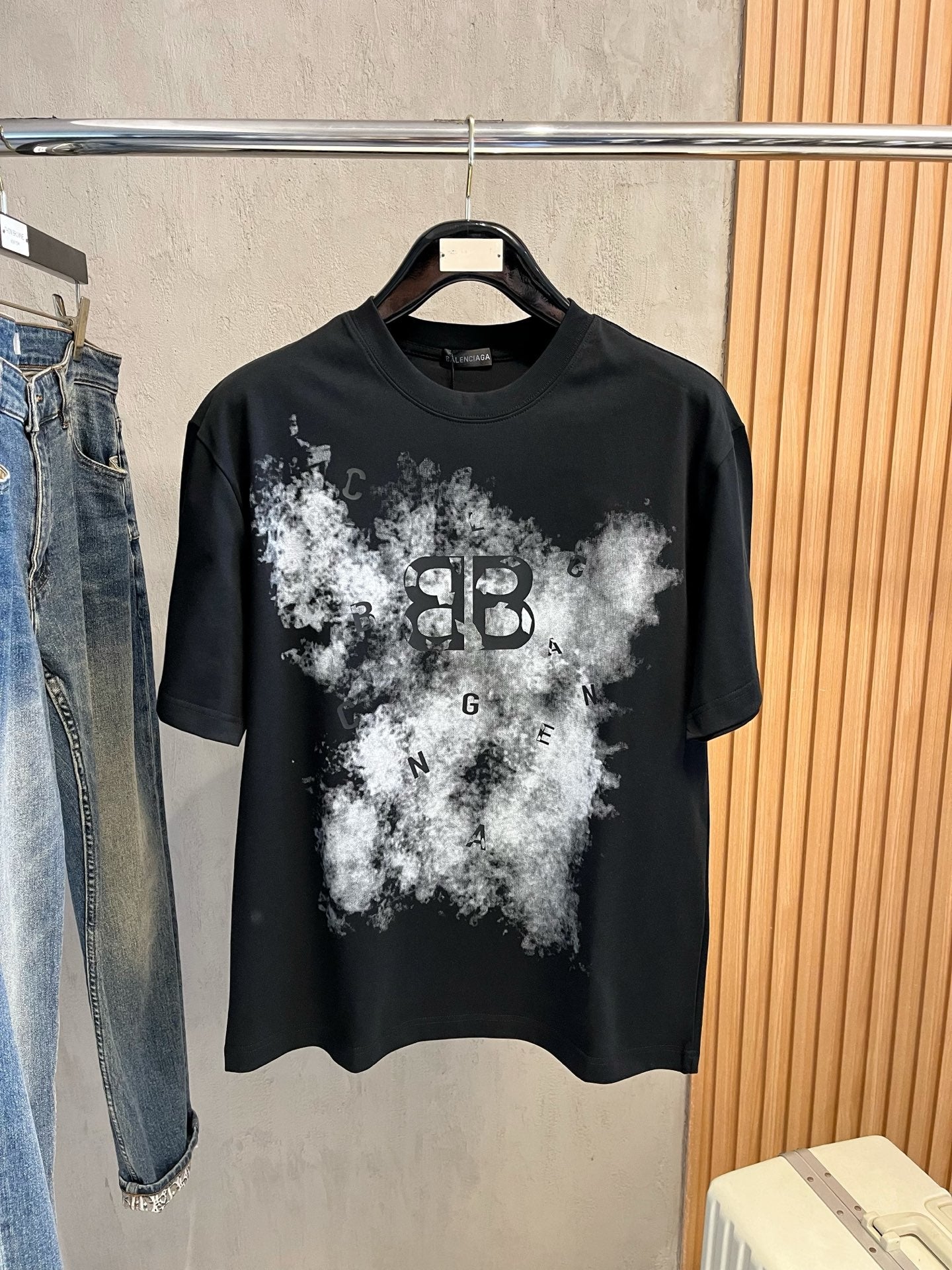 Balenciaga Classic Unisex Shirt – Premium Finish