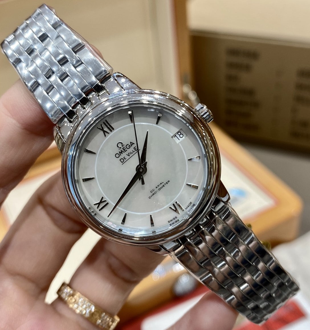 OMEGA Seamaster Diver Luxury Timepiece