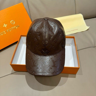 Louis Vuitton Classic Street Style Hat