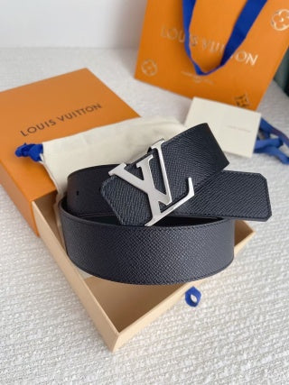 LV Unisex Belt with Signature Detailing