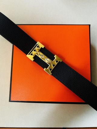 Hermès Heritage Belt – Classic French Luxury
